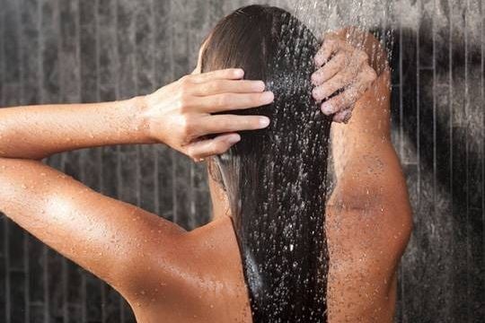как нужно правильно мыть голову