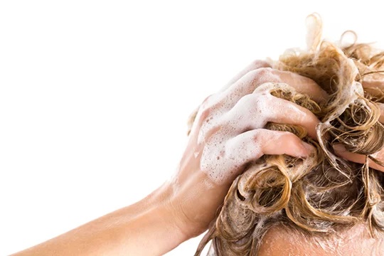 Как ухаживать за окрашенными волосами