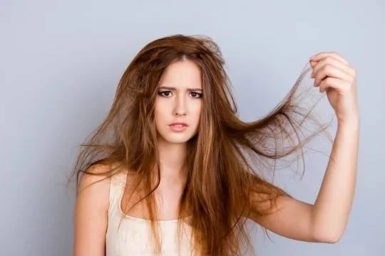 как укрепить волосы и почему они выпадают
